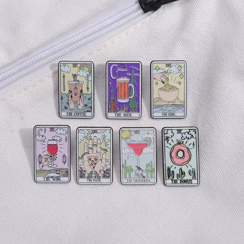 Alfileres esmaltados de Tarot  - Wine Beer Pizza reseña y precio